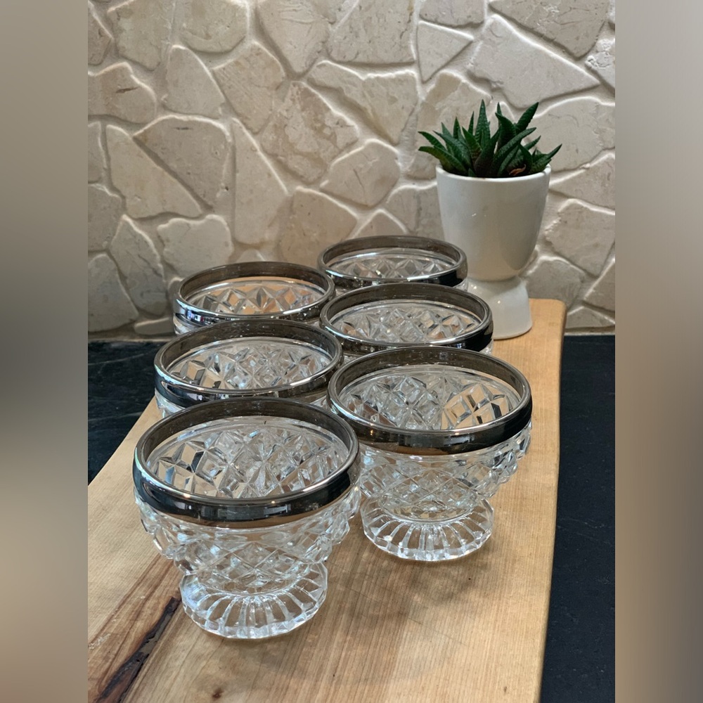 VINTAGE PRESSED GLASS | Set of 6 | Diamond Patterned Footed Sherbet Dishes